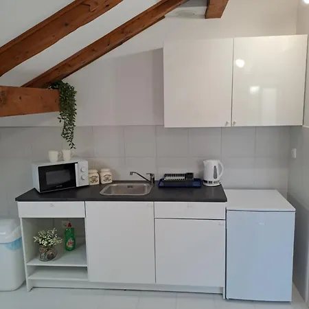 Apartment Kathryne