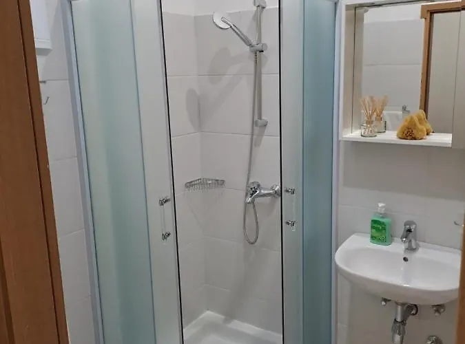 Kathryn דוברובניק